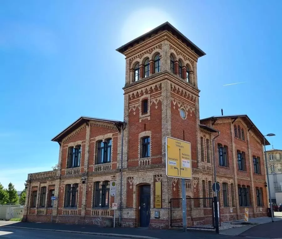 Zahnarztpraxis Halle Pfännerhöhe Erdgeschoss